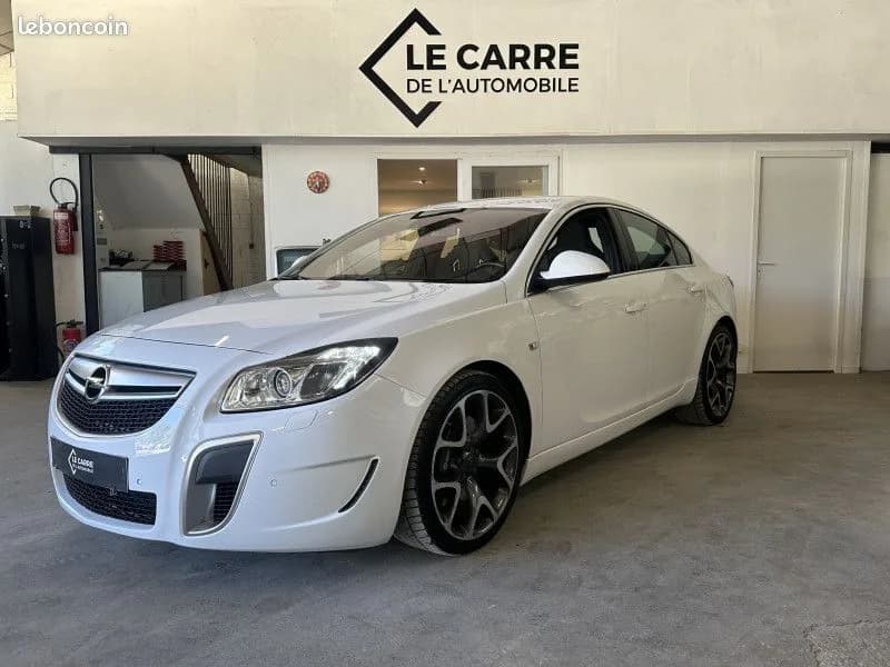 Opel Insignia 2010